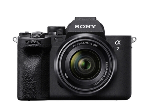 Фотоапарат Sony A7 IV с обектив FE 28-70mm f/3.5-5.6