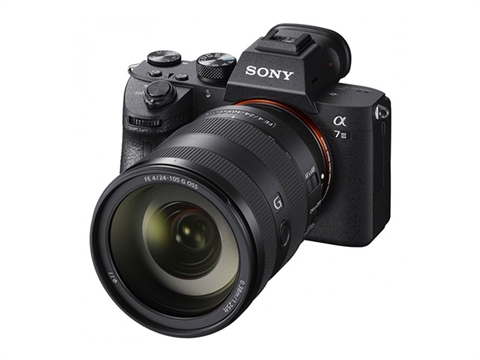 Фотоапарат Sony A7 III с обектив FE 24-105mm f/4 G OSS