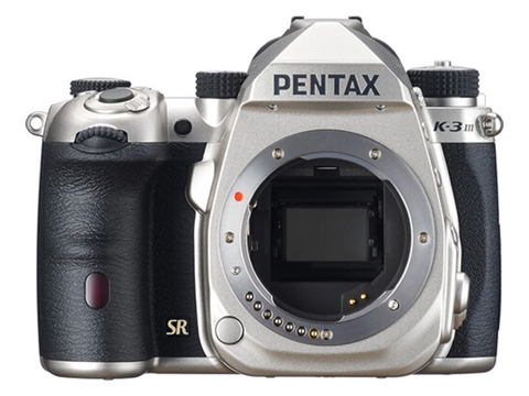 Pentax K-3 Mark III DSLR,25.7MP APS-C BSI CMOS Sensor,Wi-Fi & Bluetooth; Dual SD Card , сребро
