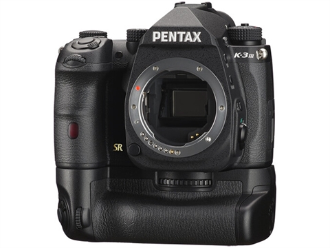 Pentax K-3 Mark III DSLR, European Kit, 25.7MP APS-C BSI CMOS Sensor, Wi-Fi & Bluetooth, Dual SD Card, черен