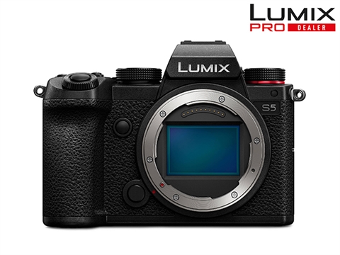 Panasonic Lumix DC-S5 тяло 