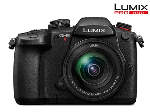 Panasonic Lumix GH5 II с обектив Lumix G 12-60mm f/3.5-5.6