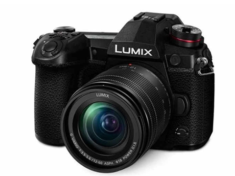 Panasonic Lumix DC-G9MEG с обектив LUMIX G VARIO 12-60 mm F3.5-5.6  O.I.S