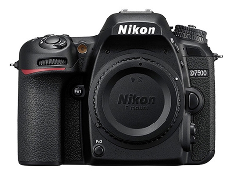 Nikon D7500 body, 20.9 MPx, WI-FI 
