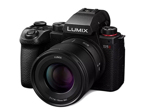 Panasonic Lumix S5 II с обектив Lumix S 50mm f/1.8