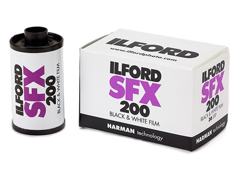 Черно бял филм ILFORD SFX 200, ISO 200,135/36