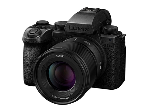 Panasonic Lumix S5 IIX с обектив Lumix S 50mm f/1.8