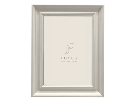 Рамка за снимки Focus Lotus White 50х70 см., Дървена