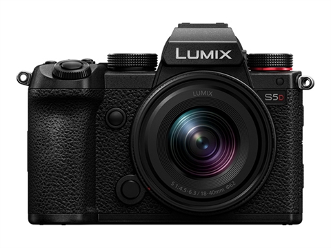 Фотоапарат Panasonic Lumix S5D с обектив S-R1840 F/4.5-6.3