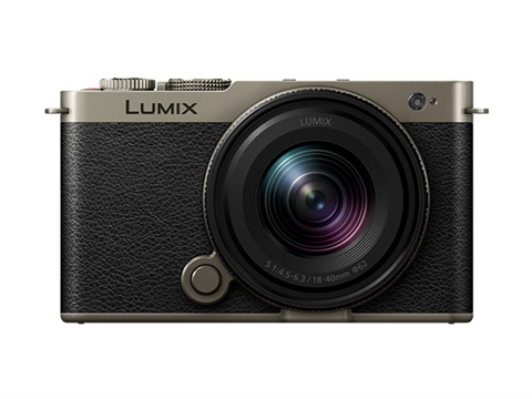 Фотоапарат Panasonic Lumix S9 с обектив S 18-40mm f/4.5-6.3, Titanium/Black