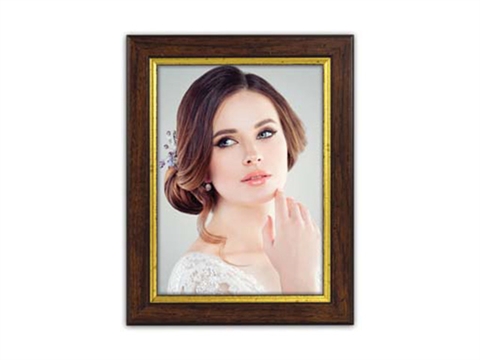 Рамка за снимки ZEP Novara 20x25 см., дървена